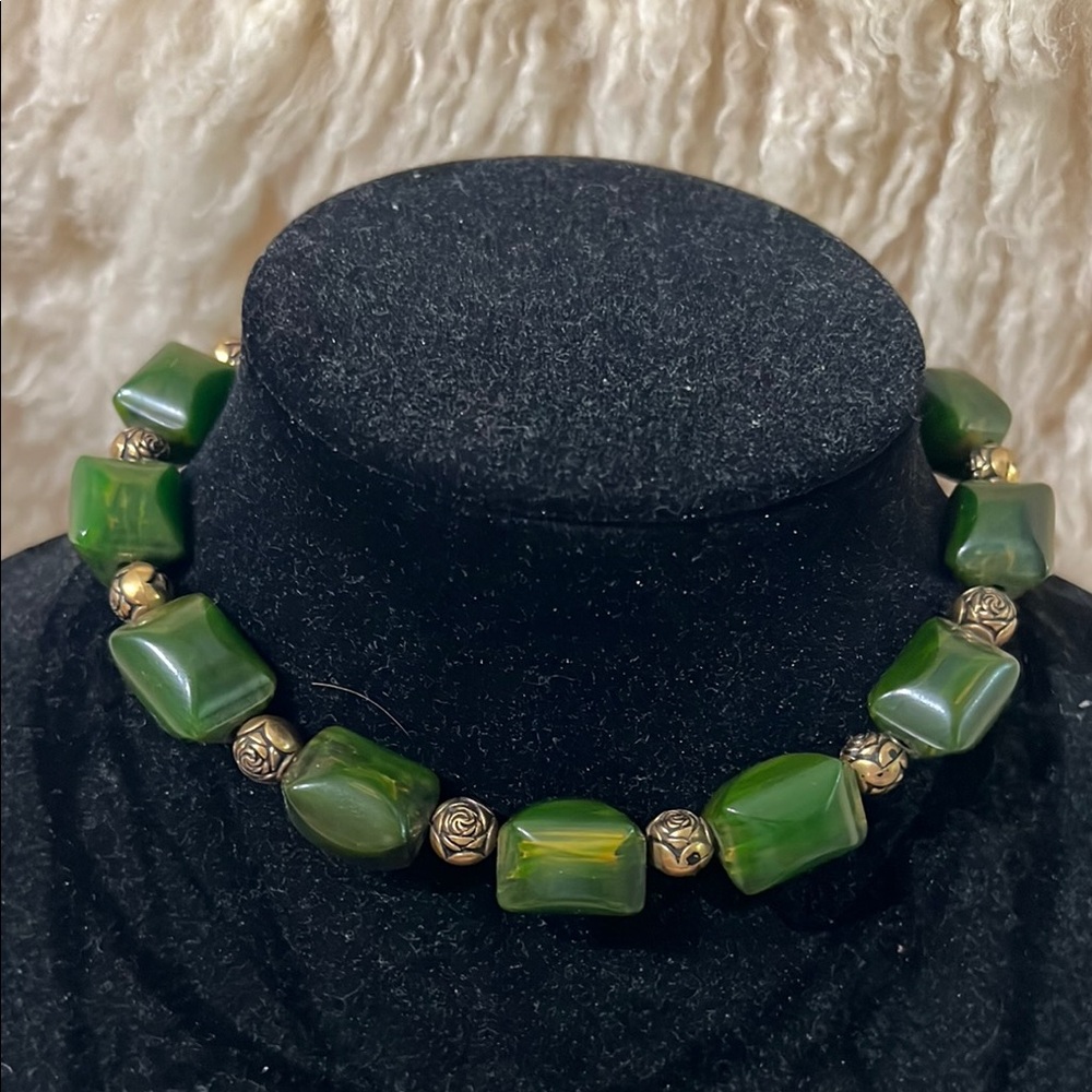 Green and Gold Rose Beaded choker Necklace